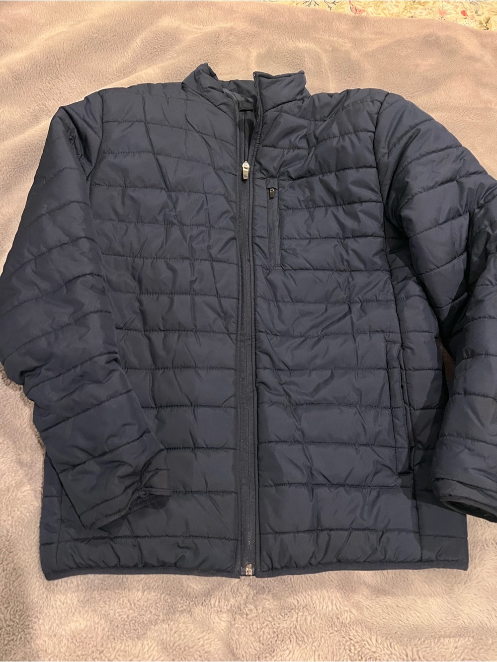Men's Quilted Navy Puffer Jacket - Lightweight Insulated Coat M